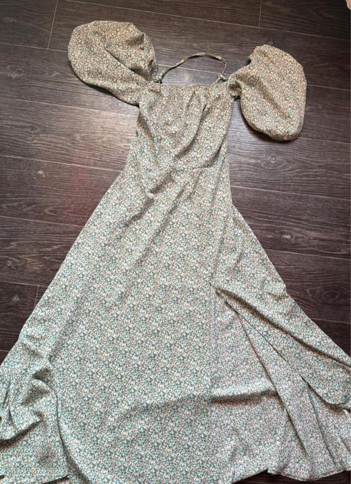 Продам пакет вещей 42-44