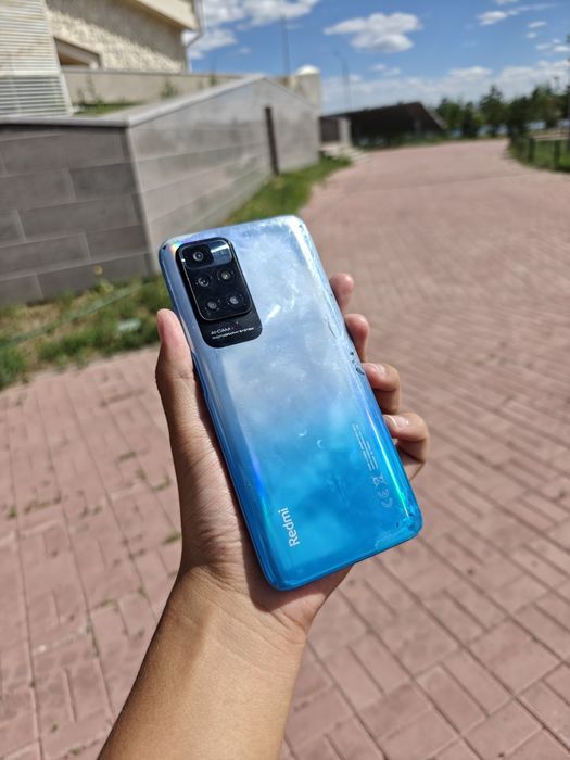 Телефон Redmi 10