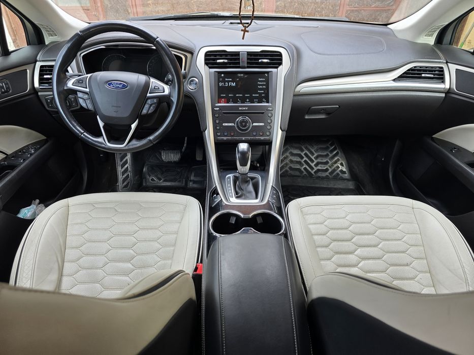 Ford Mondeo Vignale Biturbo
