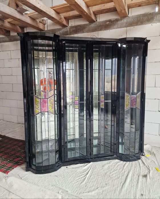 Două vitrine de vinzare se vinde si separat