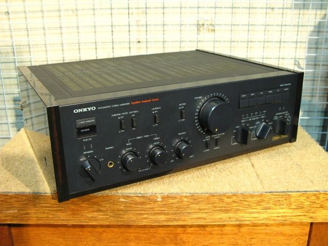 Усилитель Onkyo integra a819rx