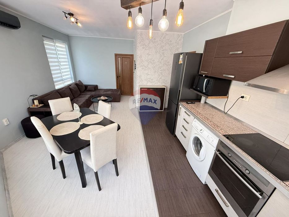 Дава се под наем Тристаен апартамент в Варна, Колхозен пазар - 60 кв.м за 510 € - Снимка #2