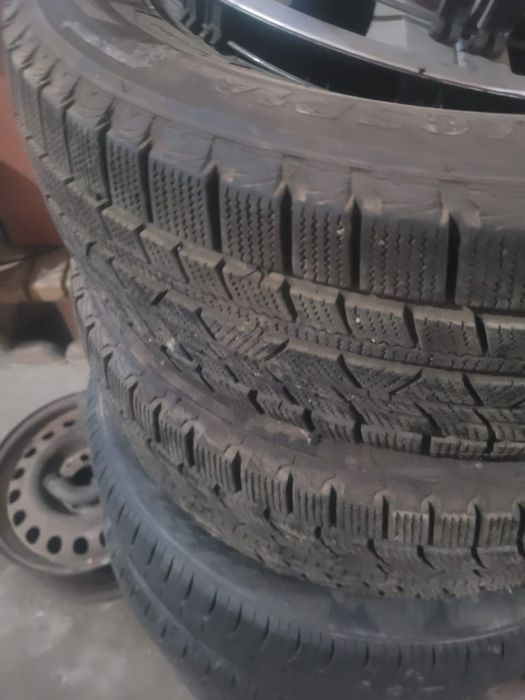 Зимнии Шины 185/65/14