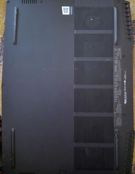 Alienware m15 Gaming Beast | i7 + GTX 1660 Ti - Super Ofertă!