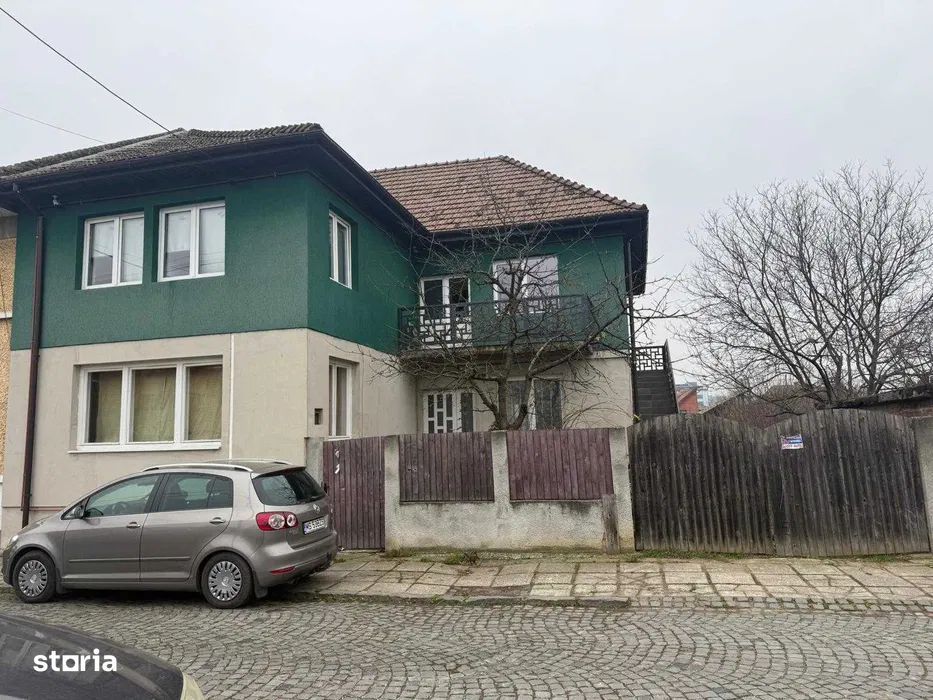 Semicentral - Vanzare casa - Str. Caraiman
