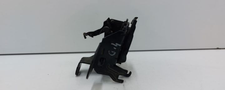 Broasca capota 1j0823509e Volkswagen VW Golf a 4-a generatie