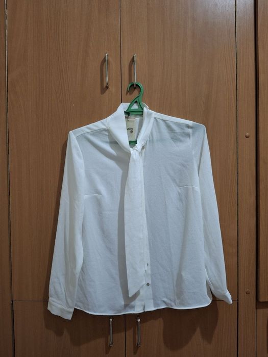 Блузка женская с длинным рукавом