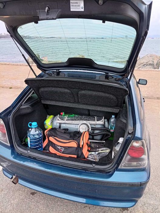 BMW 318 ti compact E46