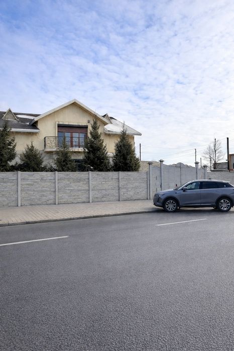 Продам коттедж г. Семей