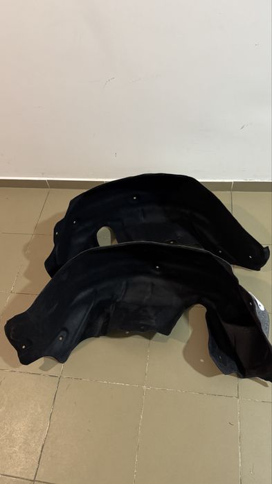 Подкрылки на задние арки Тойота Королла 180 кузов