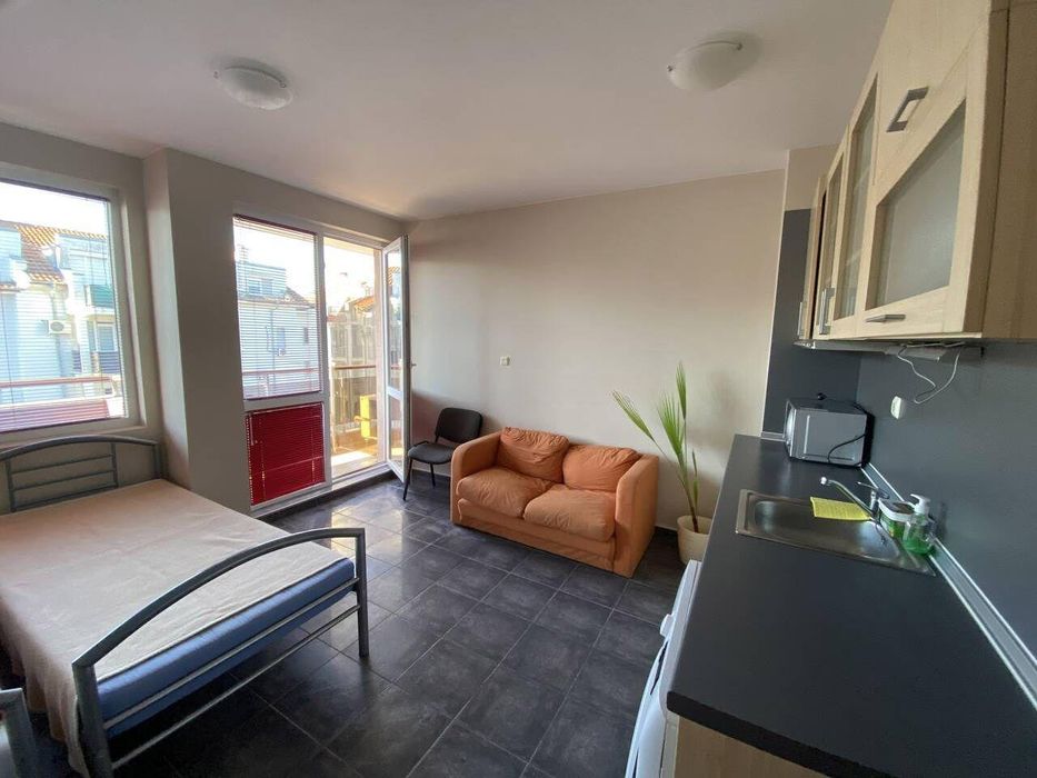 Дава се под наем Едностаен апартамент в к.к. Слънчев бряг - 40 кв.м за 178.5 € - Снимка #2