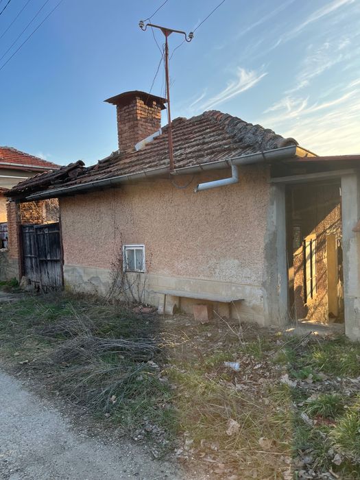 Продава се Къща в с. Гостиня, Област Ловеч - 95 кв.м за 237 €/кв.м - Снимка #1