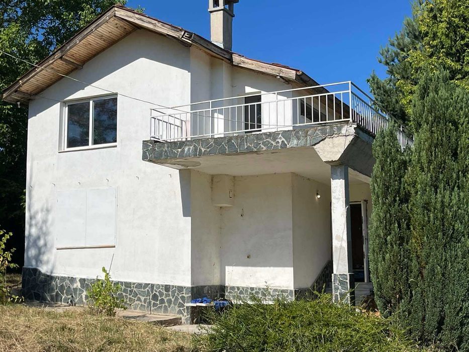 Продава се Къща в Елин Пелин - 130 кв.м за 1000 €/кв.м - Снимка #2