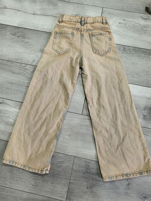 Vand pantaloni evazati nr 128