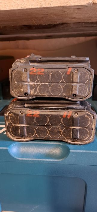 Baterie    Hilti