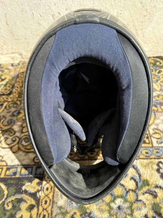 AGV каска размер XS