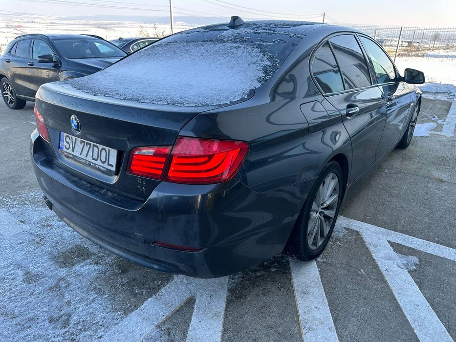 Dezmembrez / Dezmembrari / Piese / Accesorii Bmw f10 berlina 3.0d automata 2010