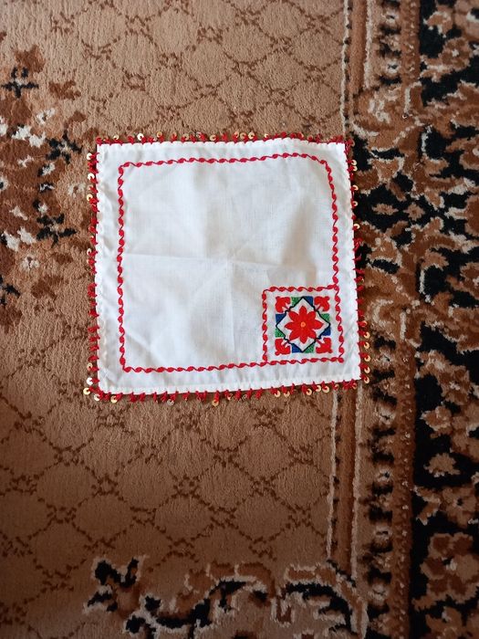 Народна носия за момиченце