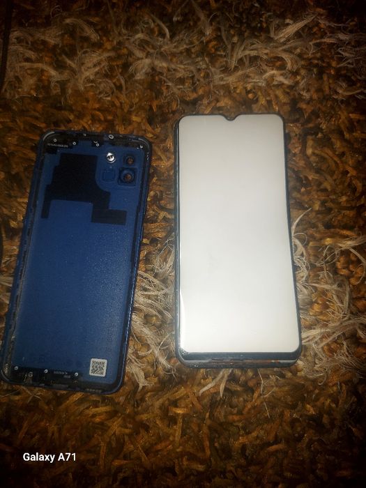 Самсунг А.03.паметь 64гиг