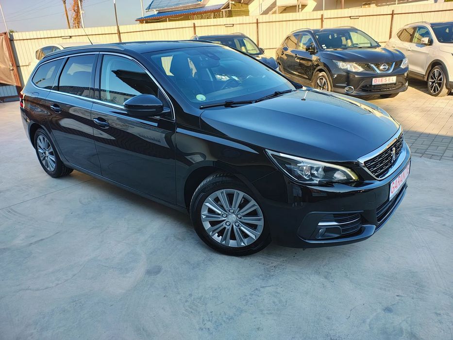 Peugeot 308 2020 diesel, 9.914 € — imagine 2