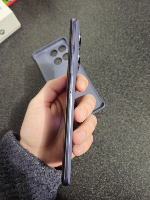 Motorola Edge 60 Fusion | 256GB | Stare Impecabilă (Ca Nou)