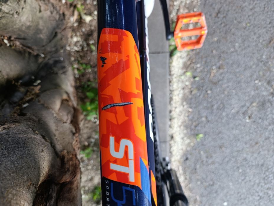 Vând Rockrider ST 540, mărimea L, în stare foarte bună.