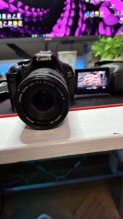 Canon EOS 600D + Blit Canon Speedlite 580EX | 18MP | Full HD