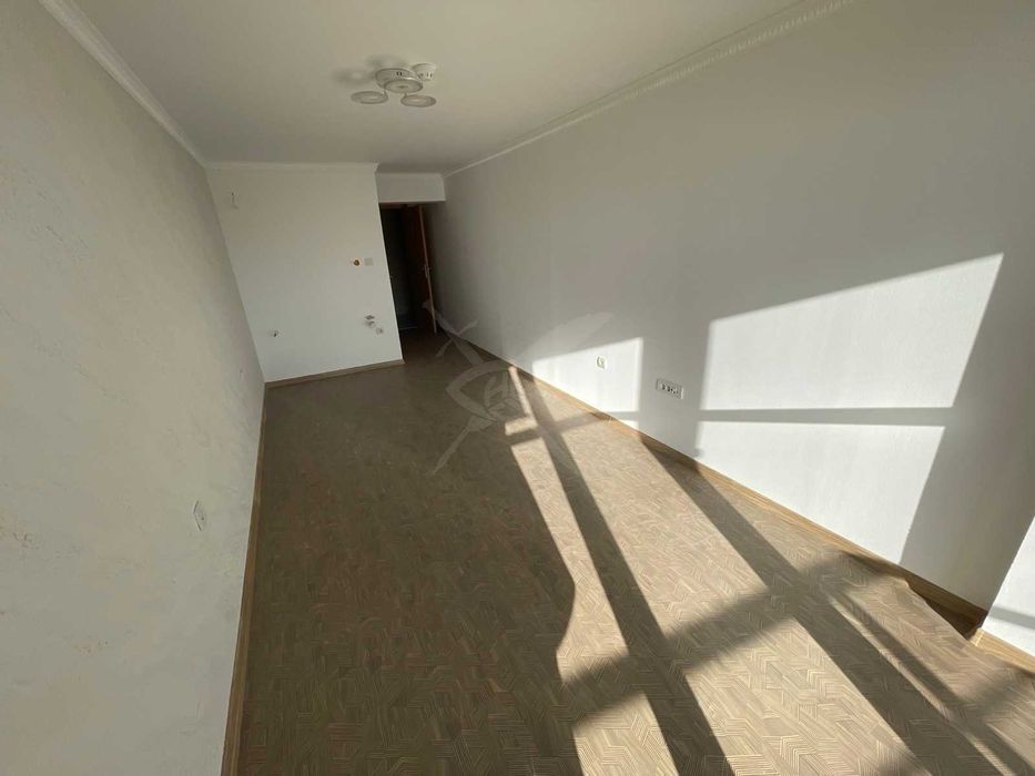 Продава се Едностаен апартамент в к.к. Слънчев бряг - 33 кв.м за 676 €/кв.м - Снимка #1