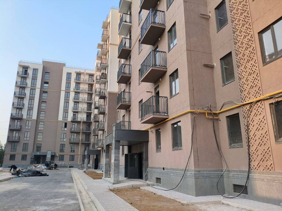 Продам 1 комнатная новостройка Юнусабад жк зенит