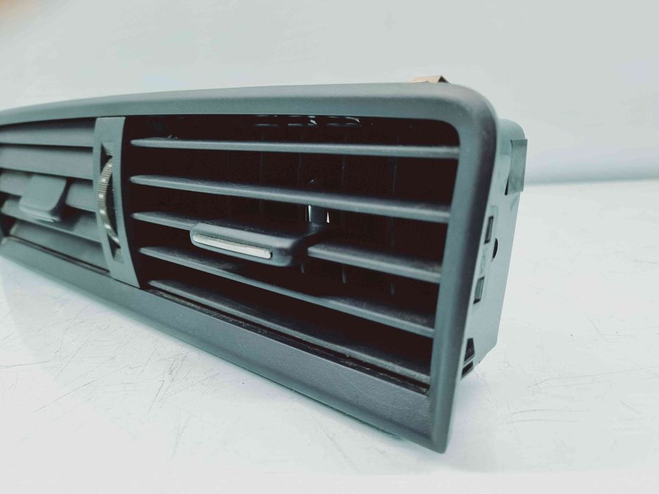 Grila aerisire centrala Skoda Fabia 3 Combi (NJ5) [Fabr 2014-2022] 6