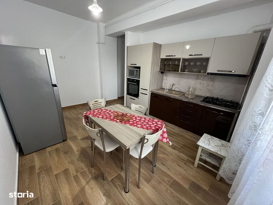 Apartament 2 camere decomandat, recent renovat – zona Mihai Viteazul — fotografia 1