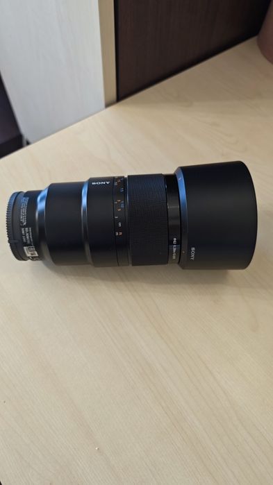 Обектив Sony 90 mm 2.8