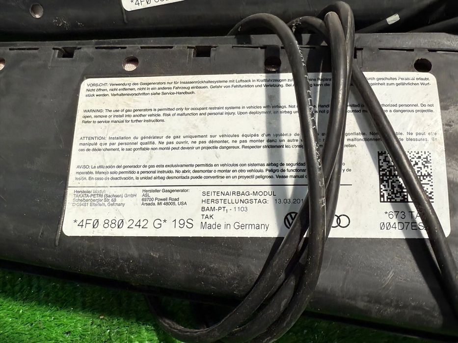 AIRBAG SCAUN R2 ( 2 BUC.) AUDI A6 C6 2004-2011 COD OEM 4F0880242G