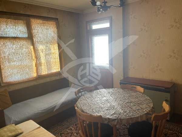 Многостаен апартамент с гараж в Карлово!