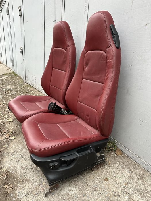 Сиденья от BMW z3