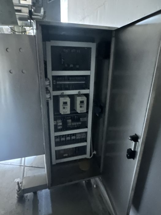 Masina ambalat lichide in plic / produse vascoase