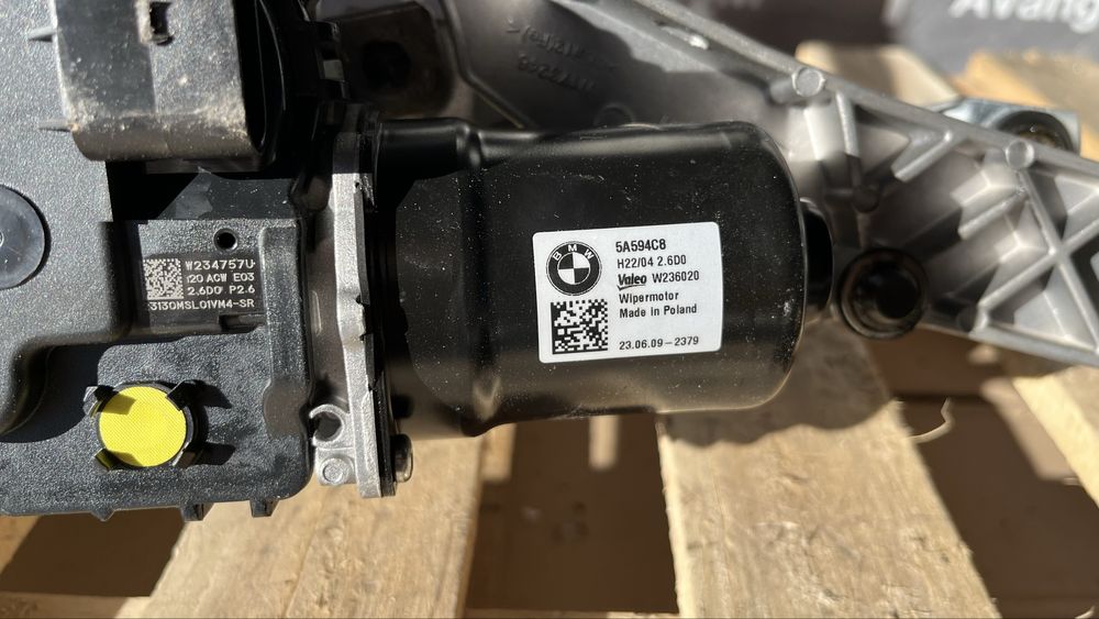 Мотор и механизъм за предните чистачки BMW iX 2019-