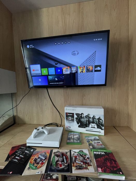 Vand consola Xbox One S 1TB