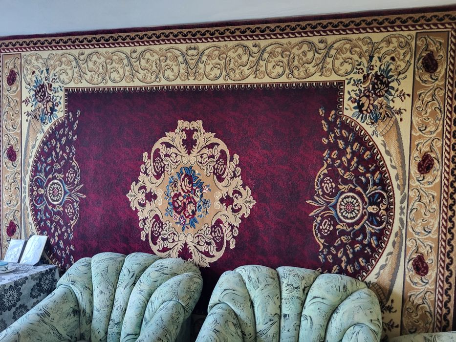 Продаётся  2 кресло, и диван б/ у