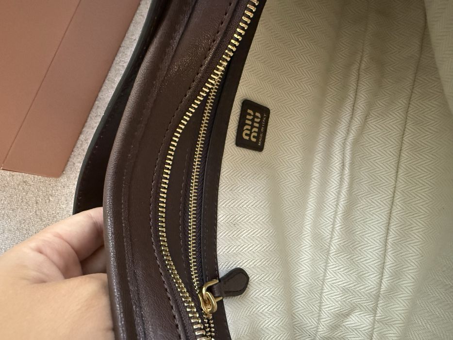 Продам сумку от Миу Миу новинка