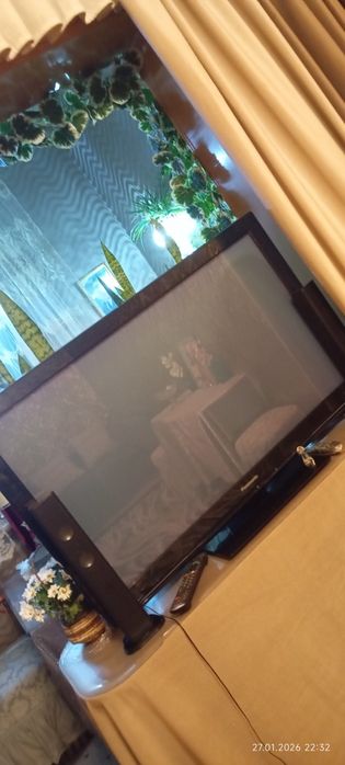Телевизор Панасоник