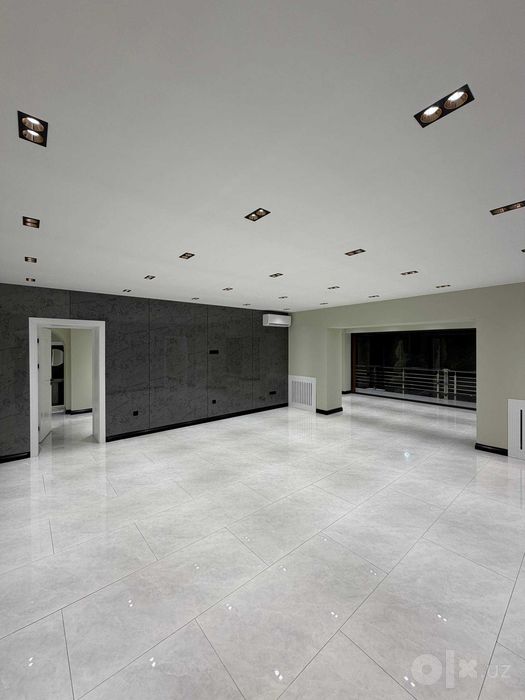 Продажа коммерческого помещения 150м² вдоль дороги ЖК Акай Сити 1 этаж