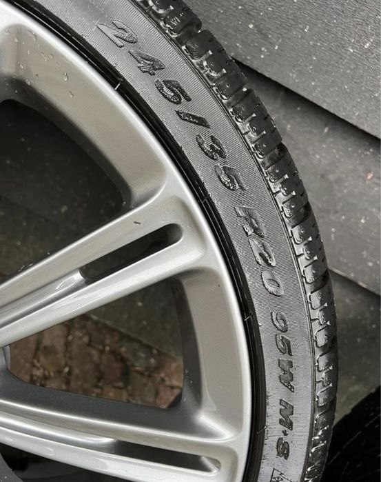 Asron martin джанти 20 цола ( Зимни гуми )