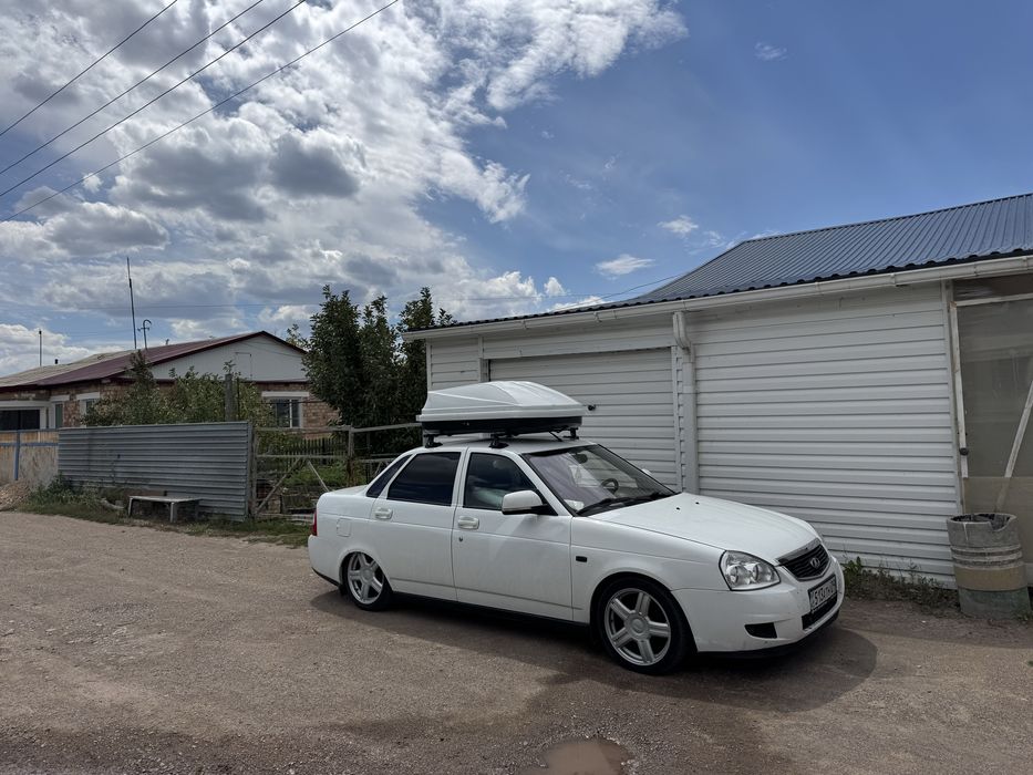 Продам рейлинги приора 1-2