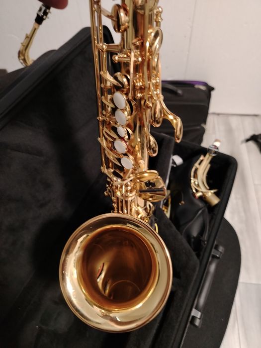 Vând saxofon yamaha yas 275 la 650€și 280 la 750 euro