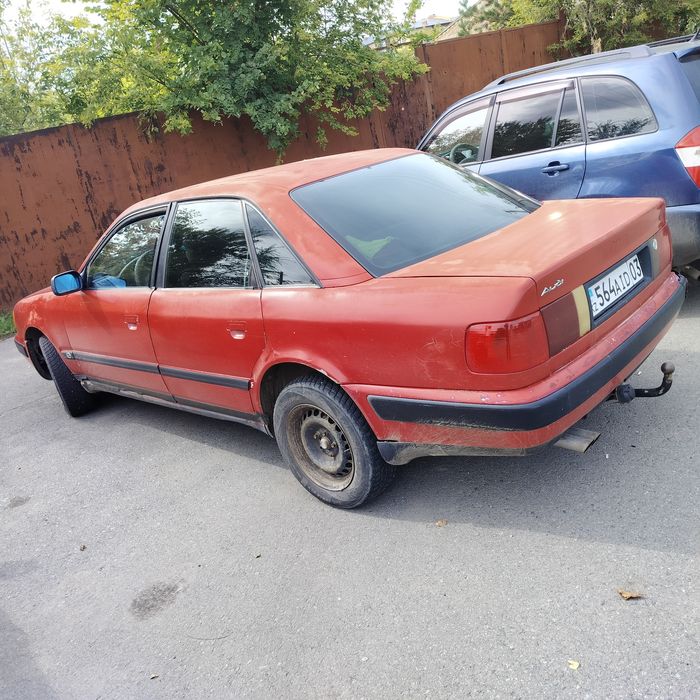 Продам Ауди 100 С4
