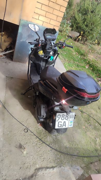 Skuter tank sotiladi