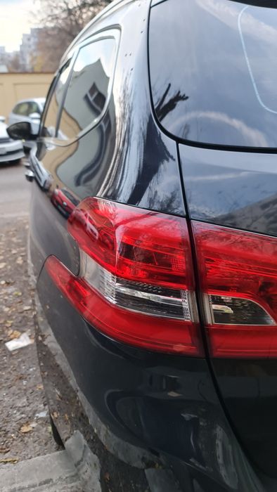 Auto Peugeot 308 1.2  benzină