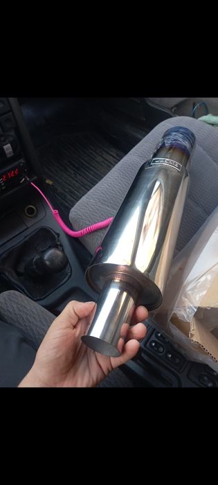 Универсальный глушитель hks