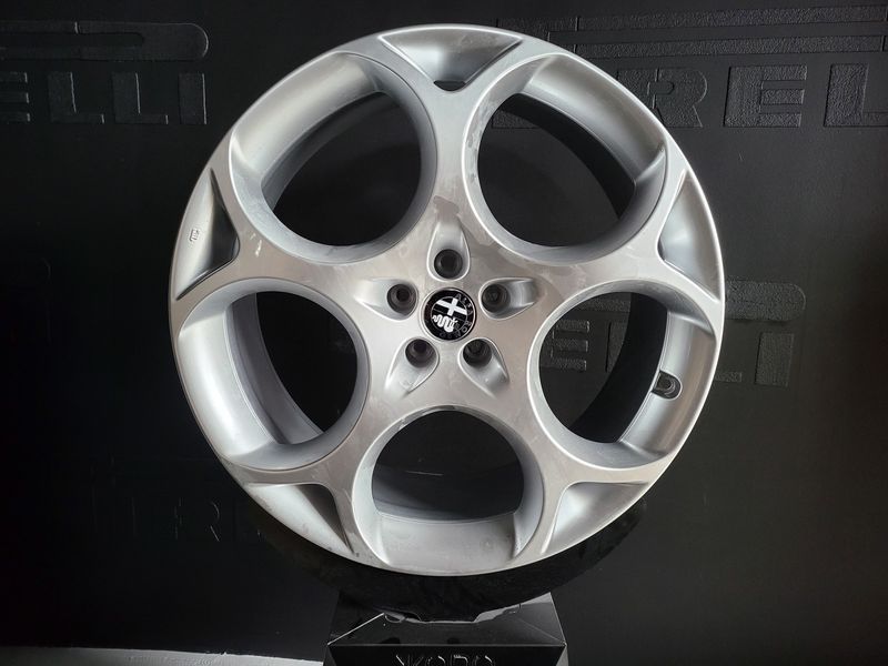 21цола Alfa Romeo Stelvio 4бр Оригинални 5x110